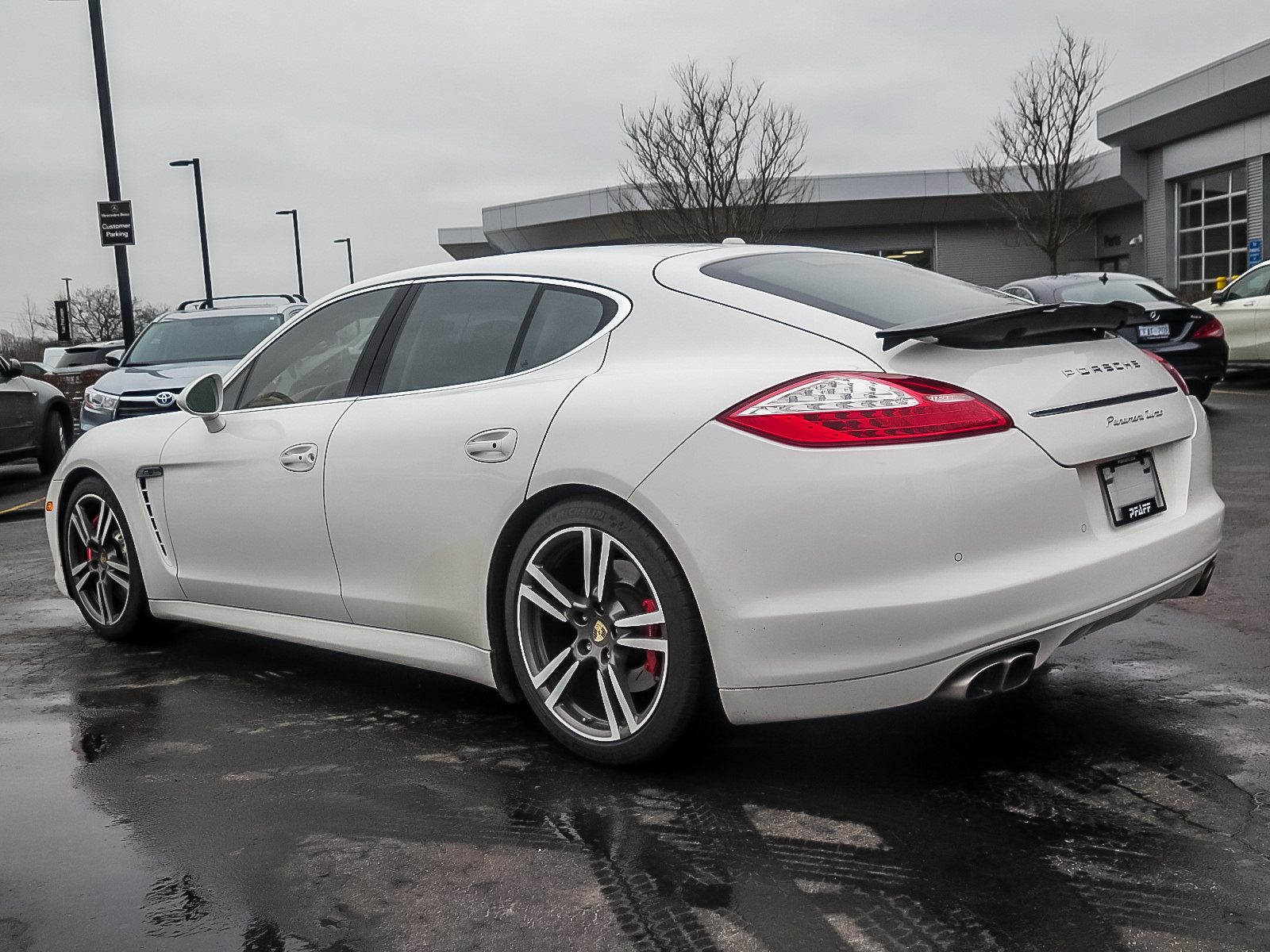 Porsche panamera turbo 2010